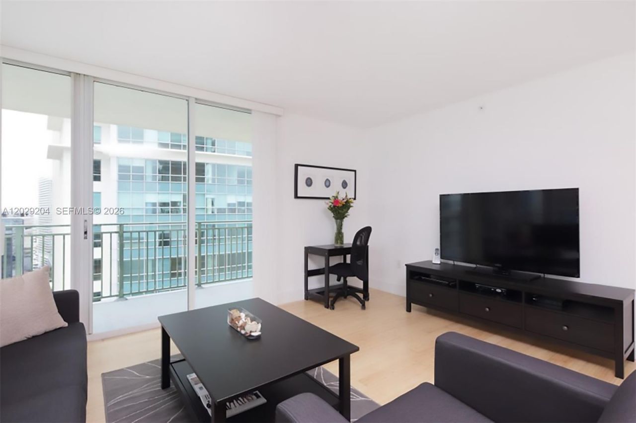 1155 Brickell Bay Dr , Unit 2701, Miami, FL 33131 Photo