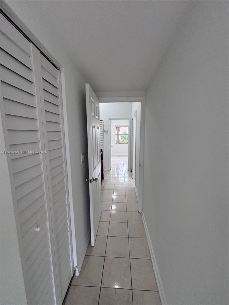 5575 W 26th Ct , Unit 206, Hialeah, FL 33016 Photo