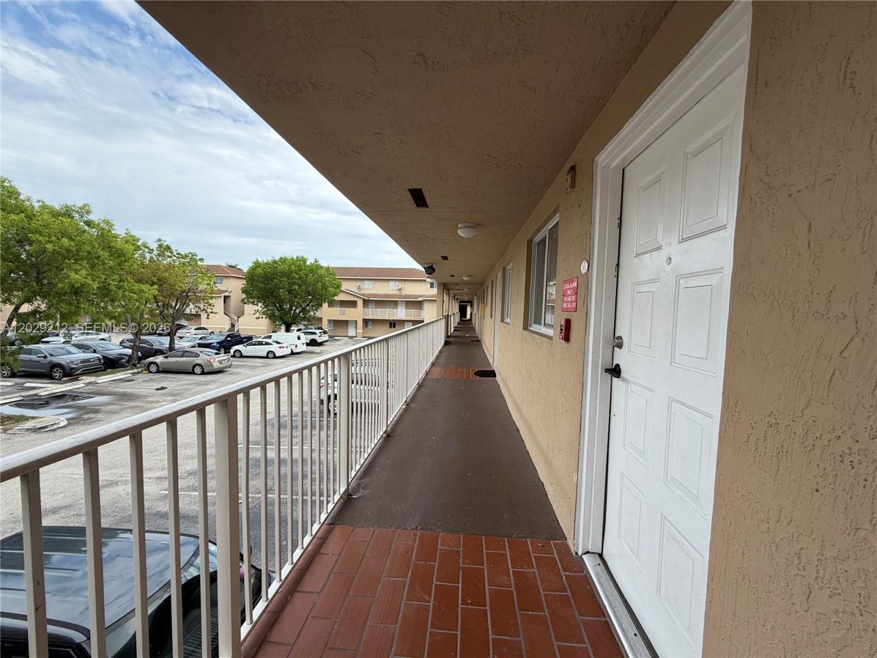 3021 W 76th St , Unit C-201, Hialeah, FL 33018 Photo