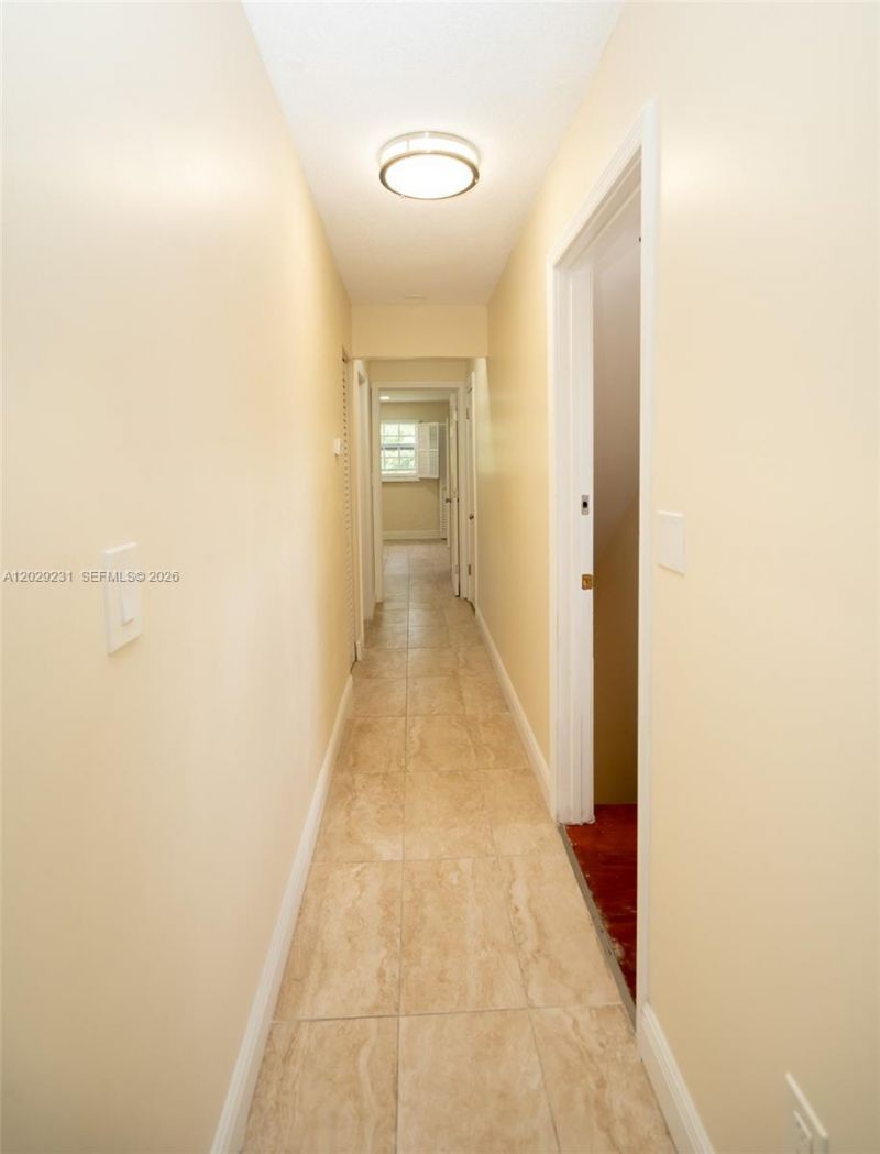 5613 Pierce St , Unit 1, Hollywood, FL 33021 Photo
