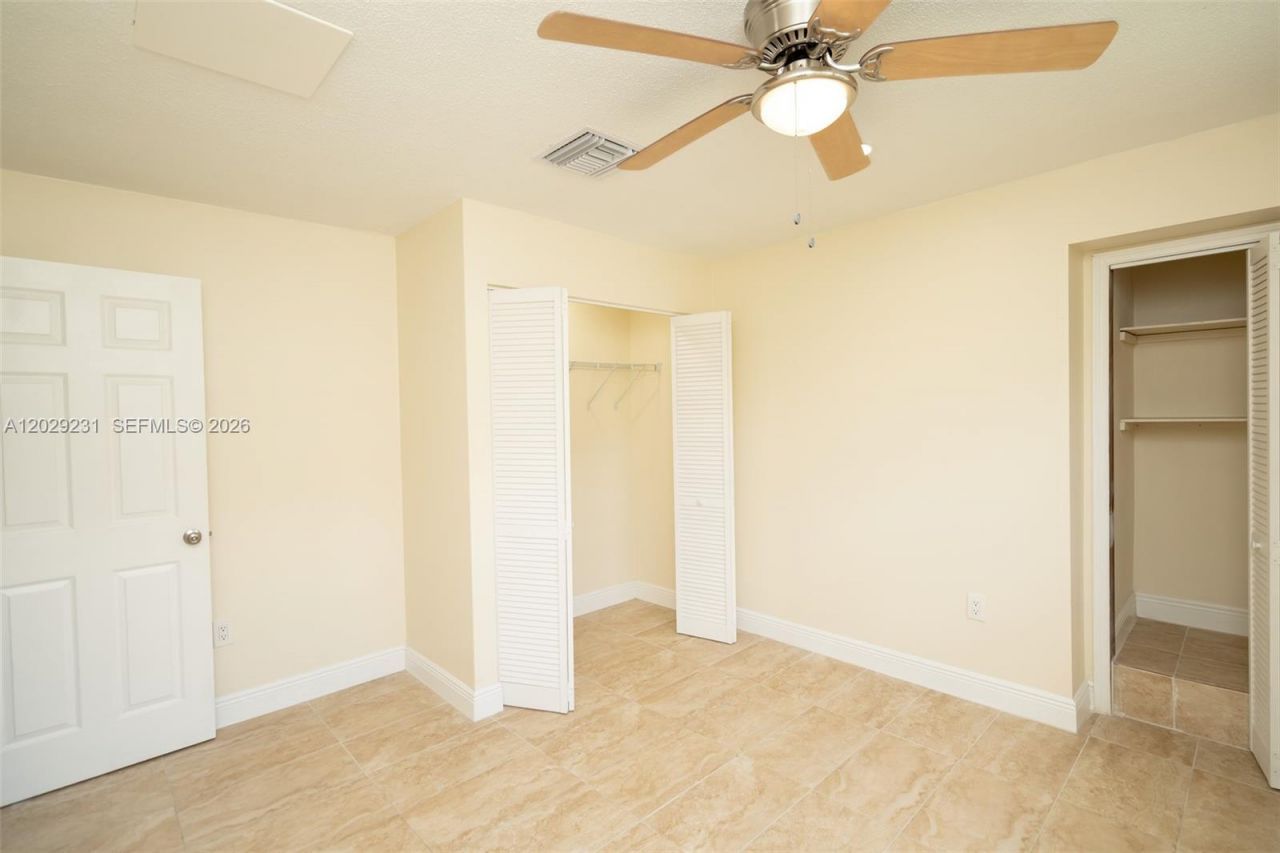 5613 Pierce St , Unit 1, Hollywood, FL 33021 Photo