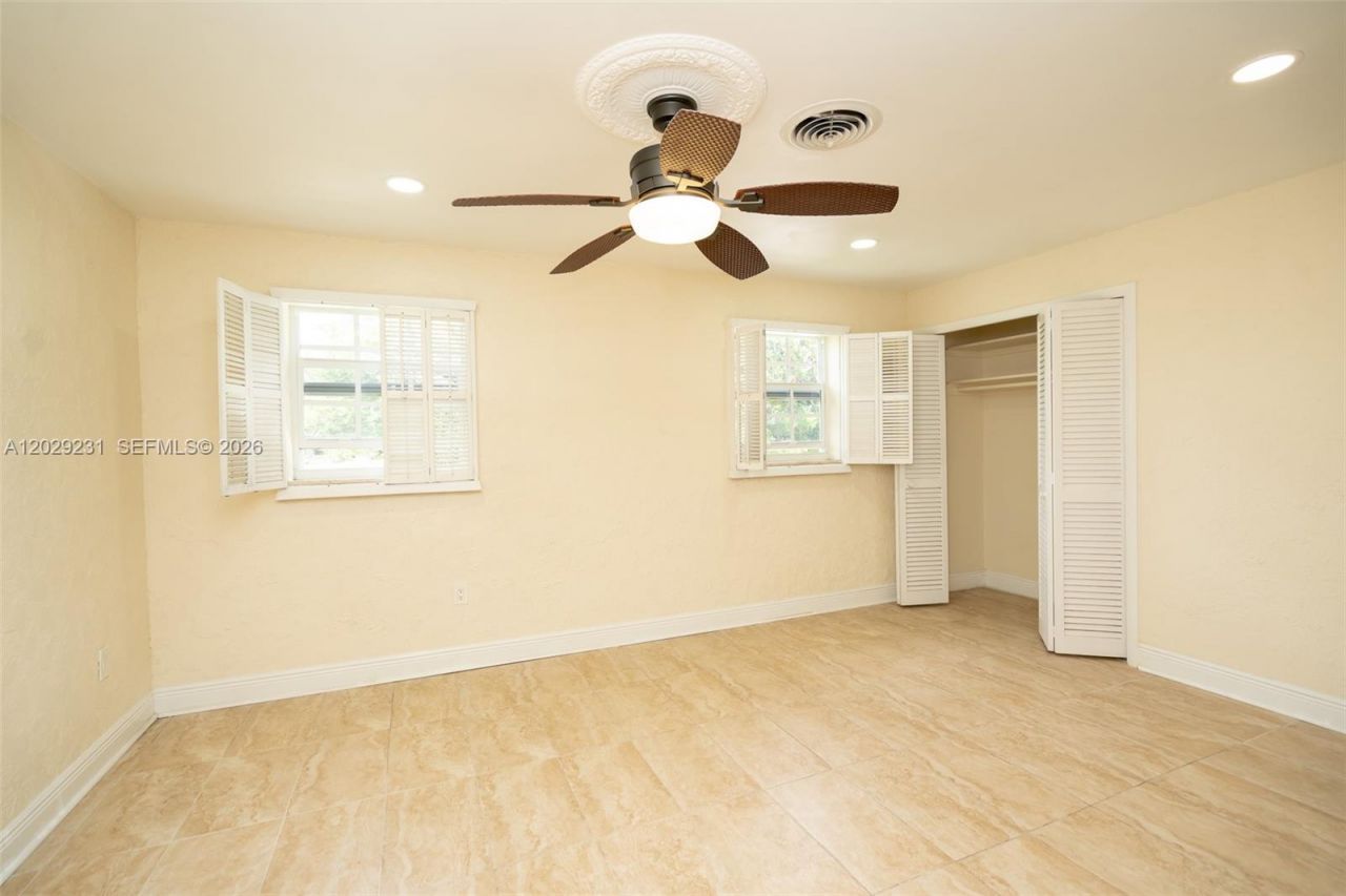 5613 Pierce St , Unit 1, Hollywood, FL 33021 Photo