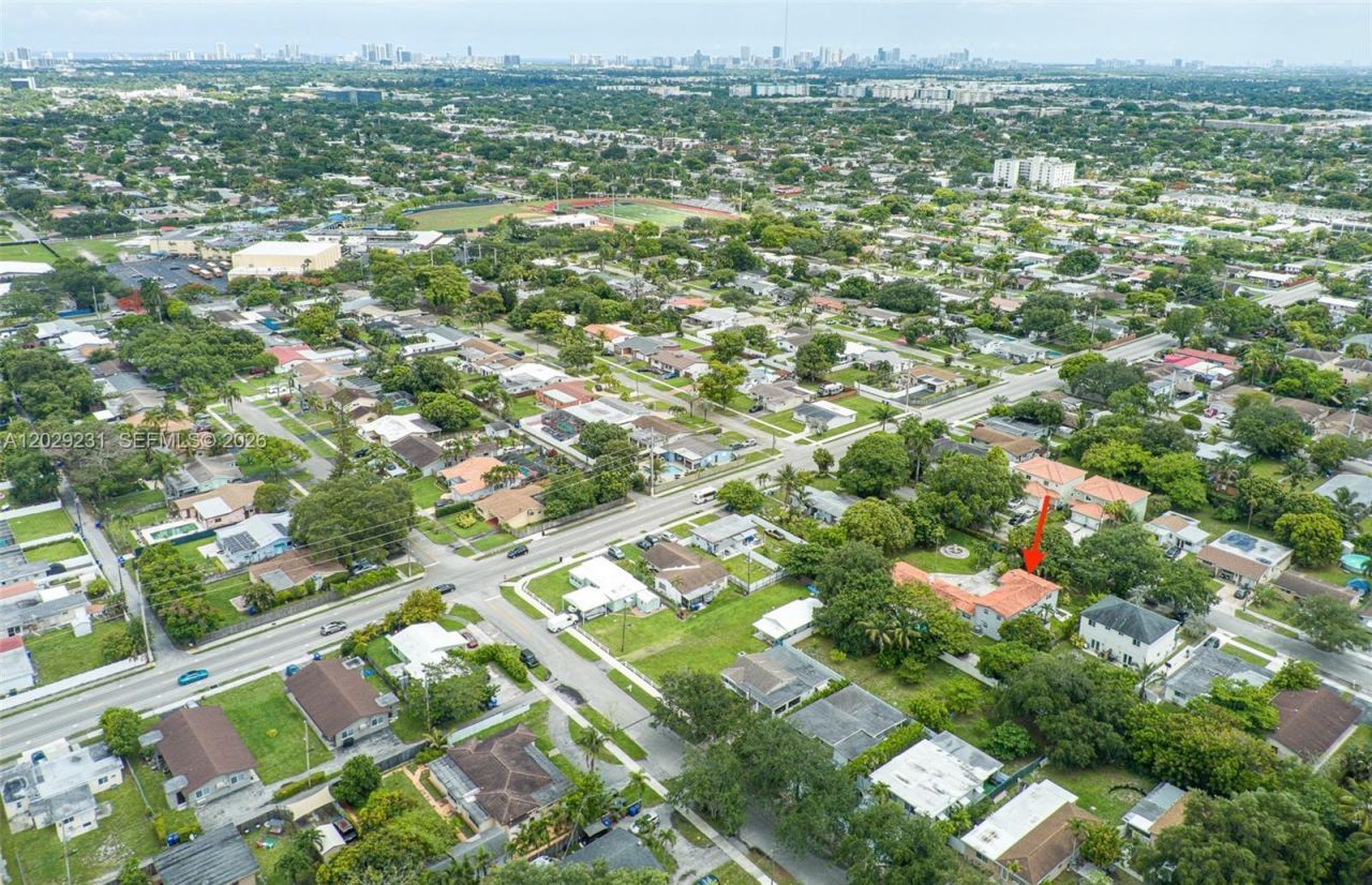 5613 Pierce St , Unit 1, Hollywood, FL 33021 Photo