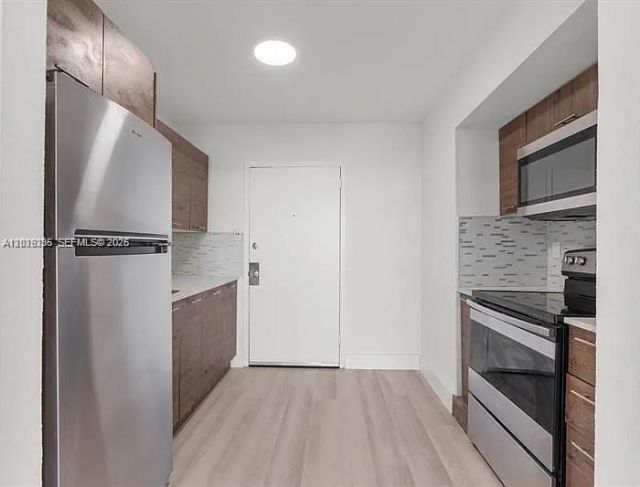 2000 NE 135th St , Unit 609, North Miami, FL 33181 Photo