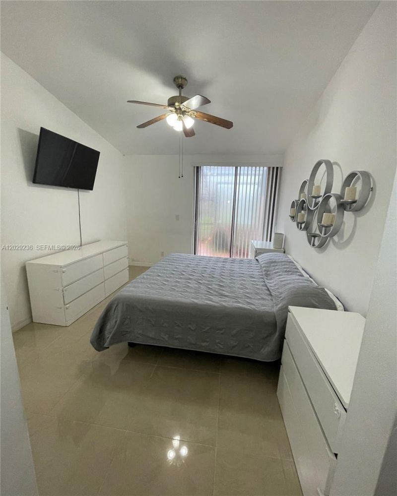 12351 NW 11th Ct , Pembroke Pines, FL 33026 Photo