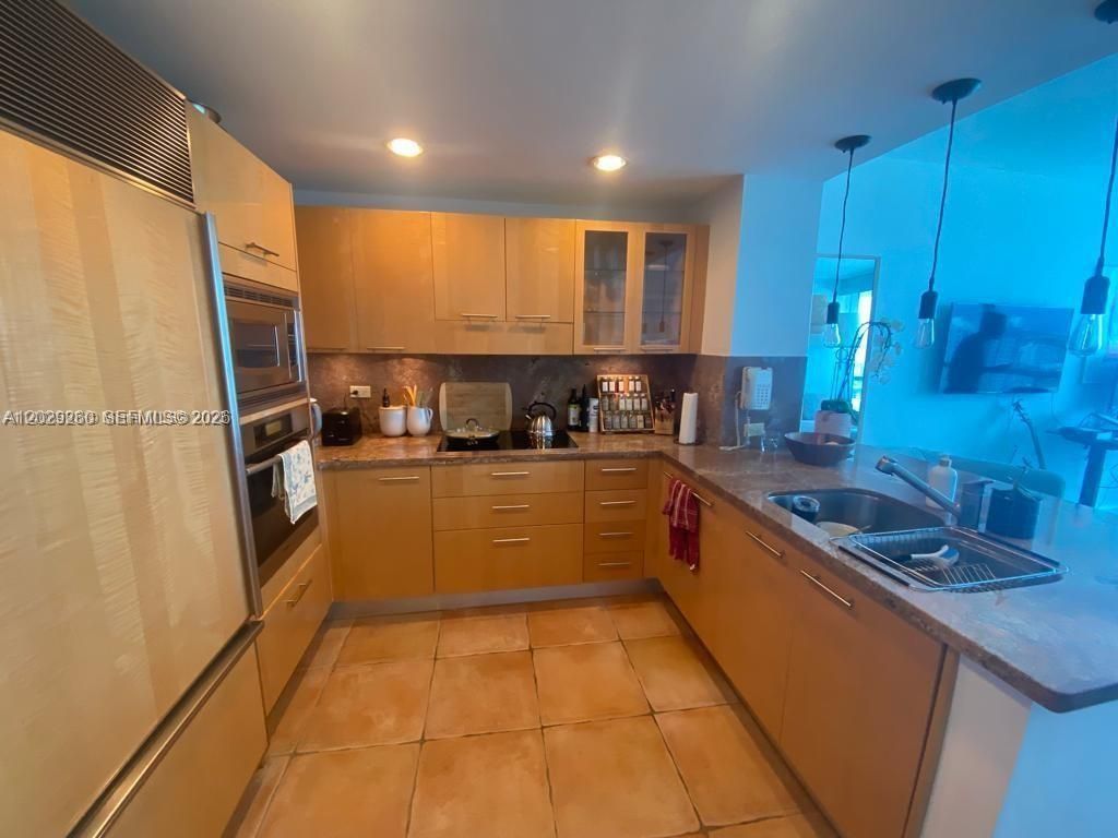 6799 Collins Ave , Unit 1501, Miami Beach, FL 33141 Photo