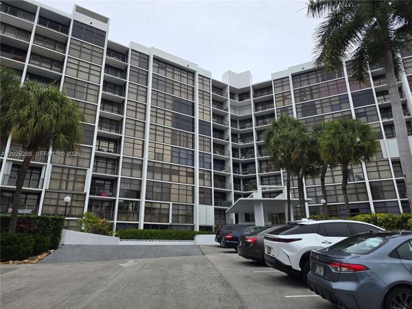 400 Leslie Dr , Unit 416, Hallandale Beach, FL 33009
