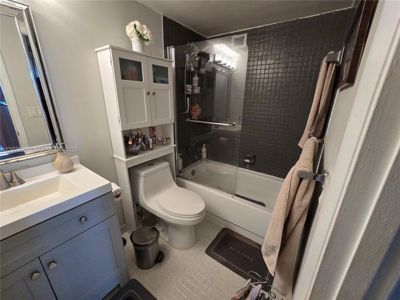 400 Leslie Dr , Unit 416, Hallandale Beach, FL 33009 Photo