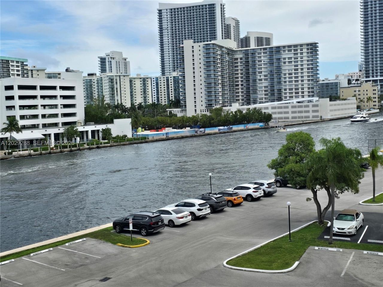 400 Leslie Dr , Unit 416, Hallandale Beach, FL 33009 Photo