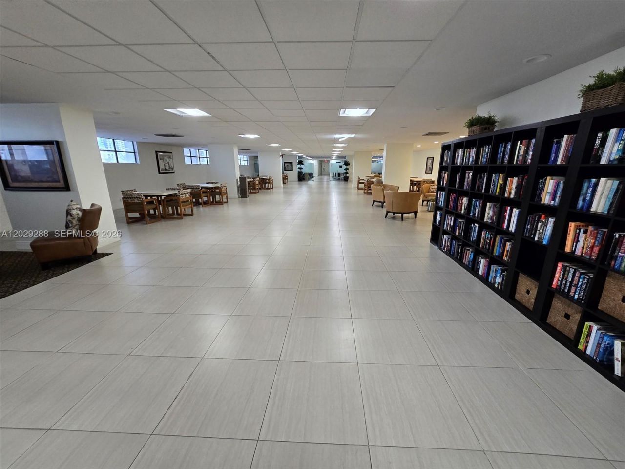 400 Leslie Dr , Unit 416, Hallandale Beach, FL 33009 Photo