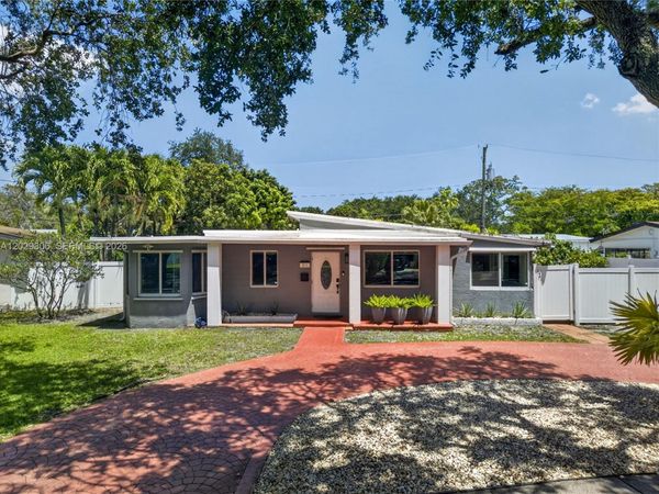 211 S 57th Way , Hollywood, FL 33023