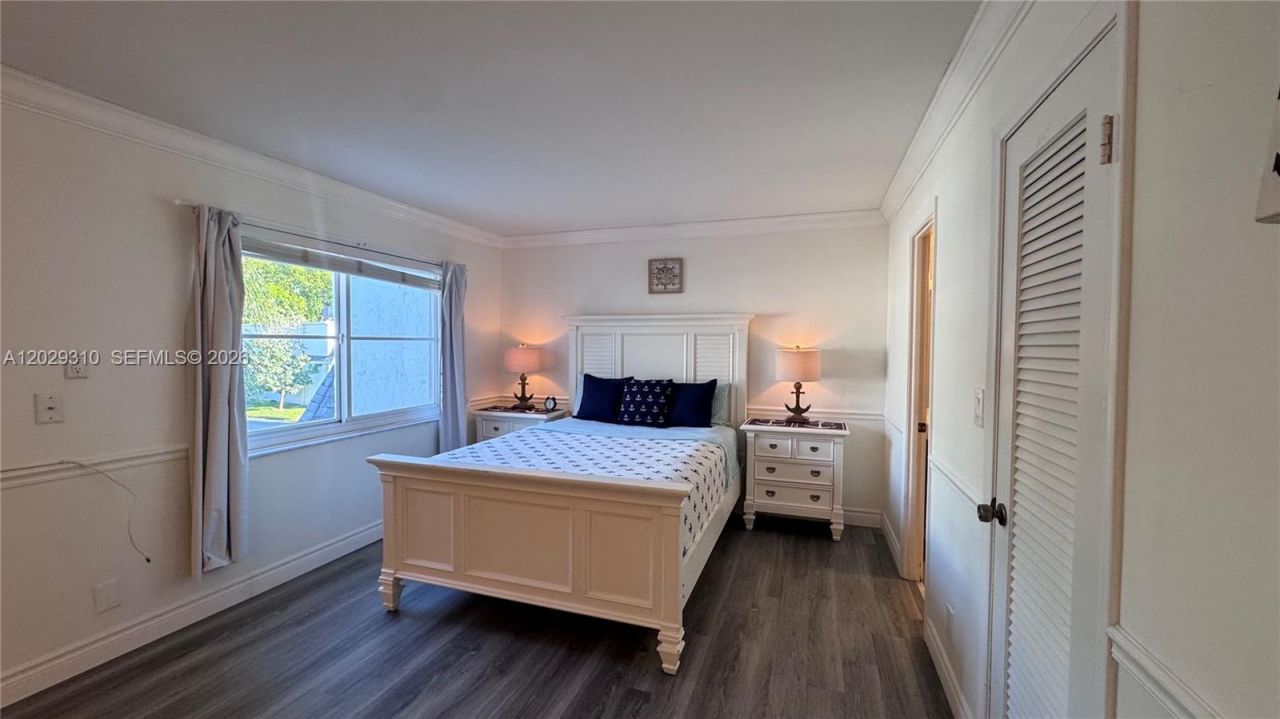 903 NE 27th Ave , Unit 903, Hallandale Beach, FL 33009 Photo