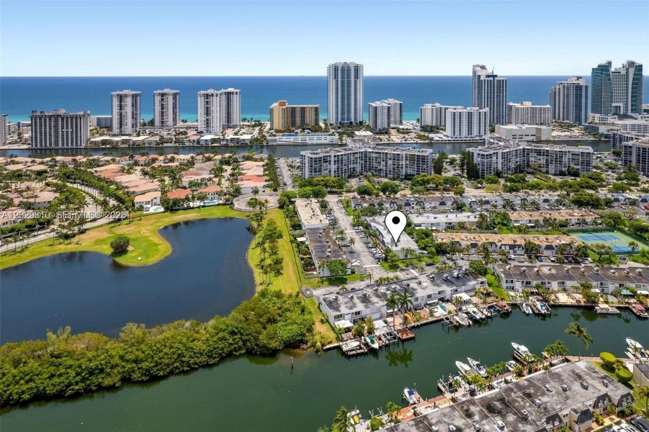 903 NE 27th Ave , Unit 903, Hallandale Beach, FL 33009 Photo