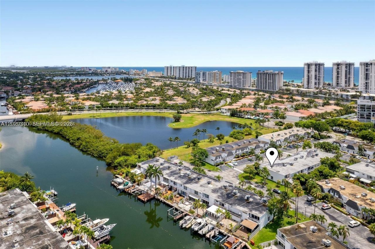 903 NE 27th Ave , Unit 903, Hallandale Beach, FL 33009 Photo