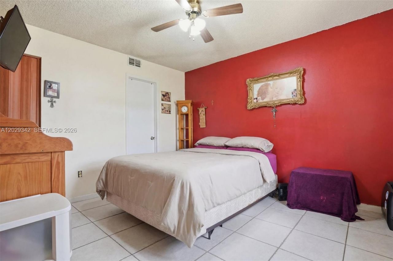 14873 SW 104th St , Unit 6-203, Miami, FL 33196 Photo
