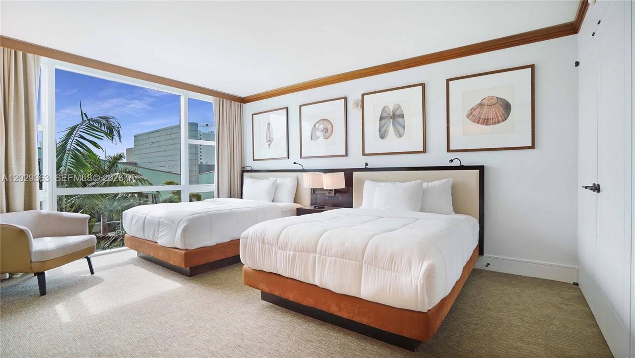 6801 Collins Ave , Unit 315, Miami Beach, FL 33141 Photo
