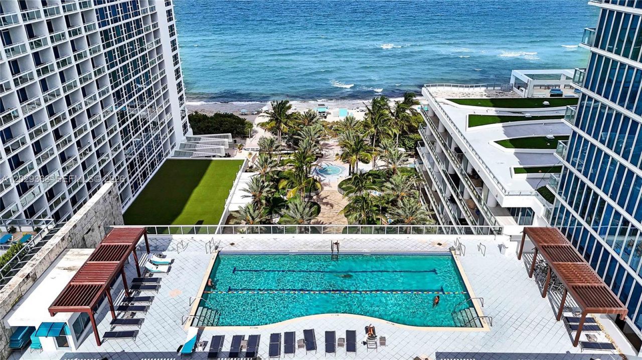 6801 Collins Ave , Unit 315, Miami Beach, FL 33141 Photo