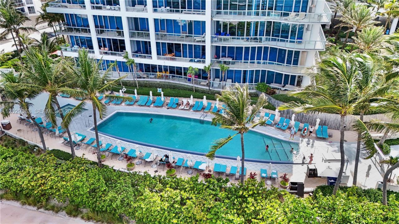 6801 Collins Ave , Unit 315, Miami Beach, FL 33141 Photo