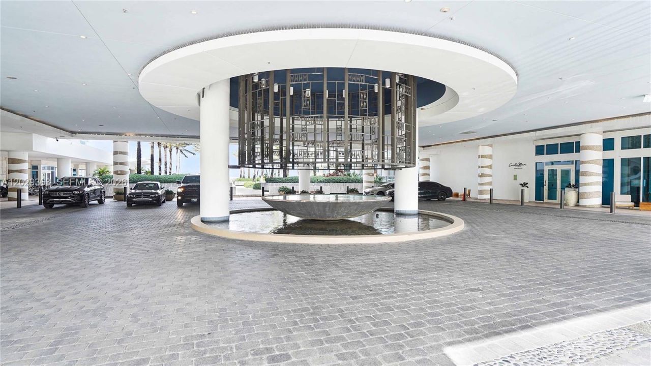 6801 Collins Ave , Unit 315, Miami Beach, FL 33141 Photo