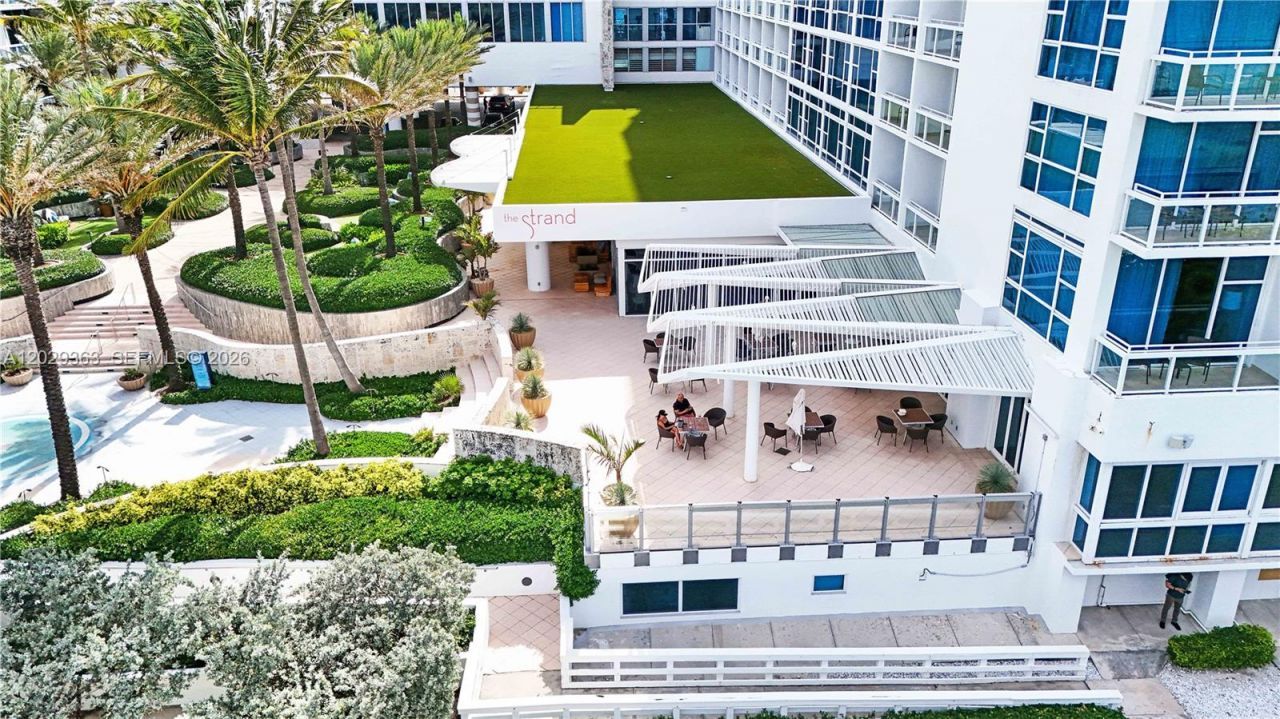 6801 Collins Ave , Unit 315, Miami Beach, FL 33141 Photo