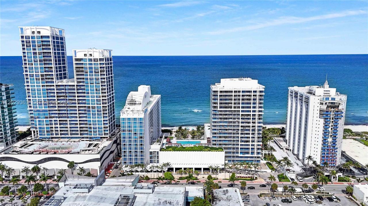6801 Collins Ave , Unit 315, Miami Beach, FL 33141 Photo