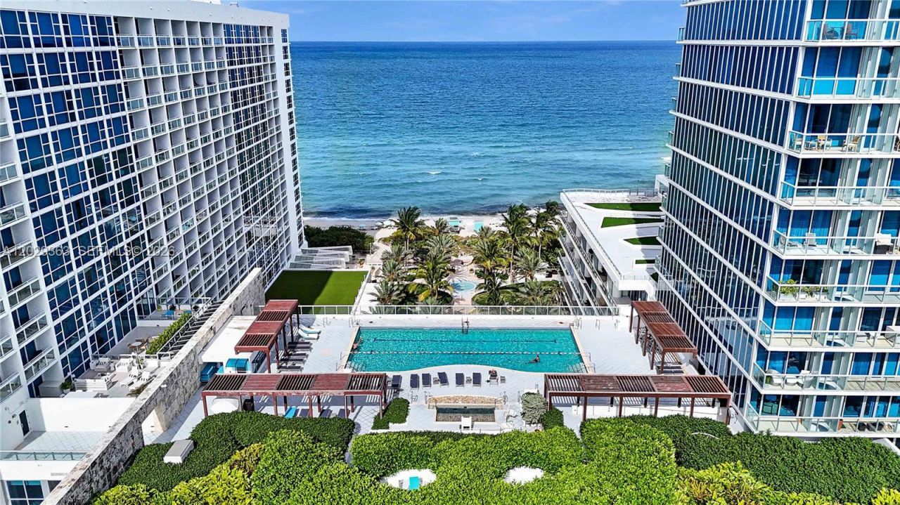 6801 Collins Ave , Unit 315, Miami Beach, FL 33141 Photo