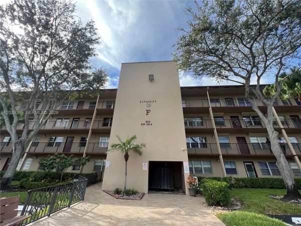 800 SW 131st Ave , Unit 206F, Pembroke Pines, FL 33027