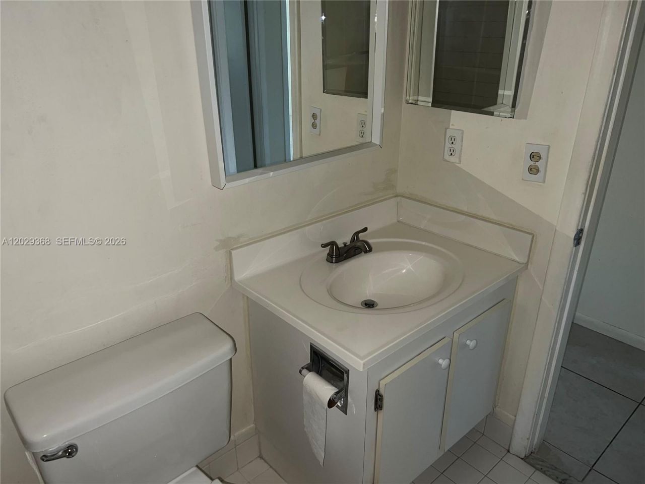 800 SW 131st Ave , Unit 206F, Pembroke Pines, FL 33027 Photo