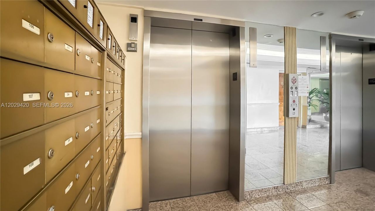 300 NW 42nd Ave , Unit 411, Miami, FL 33126 Photo