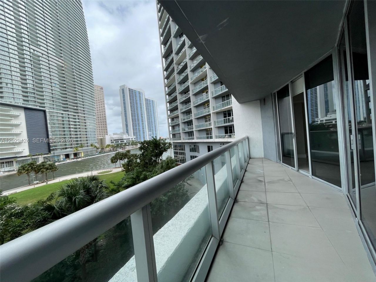 475 Brickell Ave , Unit 414, Miami, FL 33131 Photo