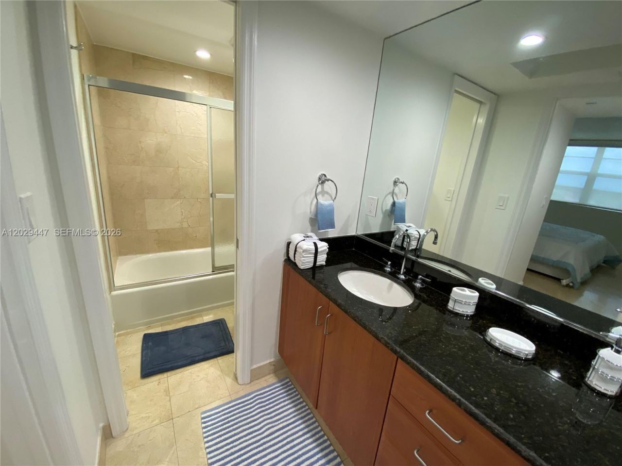 6917 Collins Ave , Unit 1422, Miami Beach, FL 33141 Photo