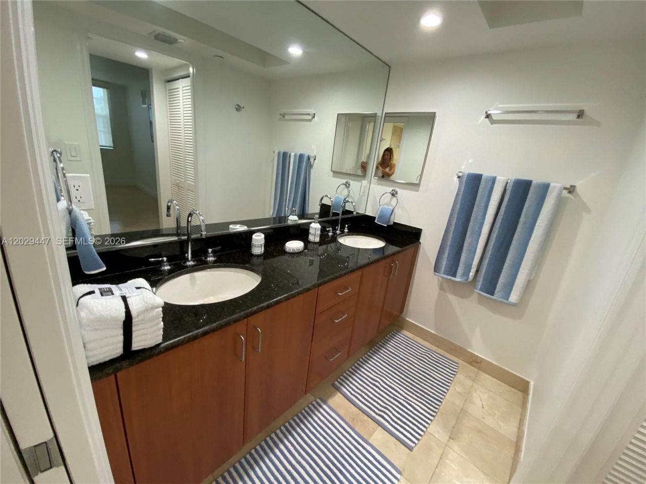 6917 Collins Ave , Unit 1422, Miami Beach, FL 33141 Photo