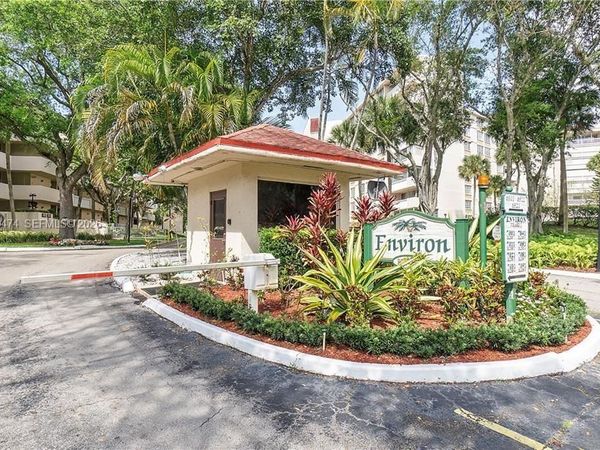 7081 Environ Blvd , Unit 242, Lauderhill, FL 33319