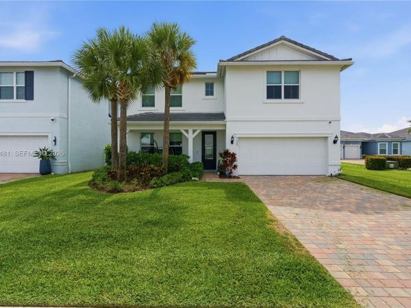 5322 Yellow Water LiLy Ct, Lake Worth, FL 33467