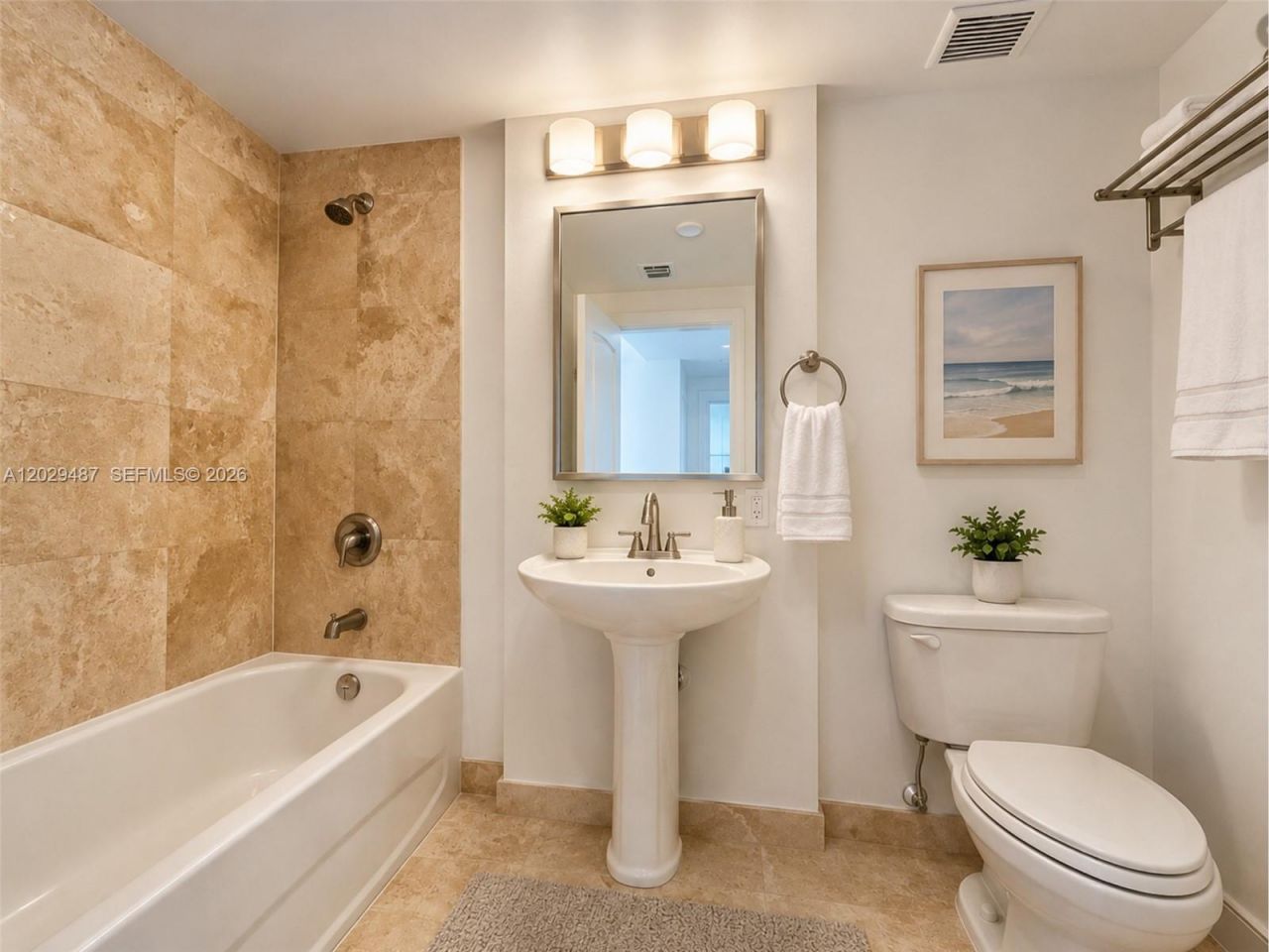 945 Michigan Ave, Unit 5, Miami Beach, FL 33139 Photo