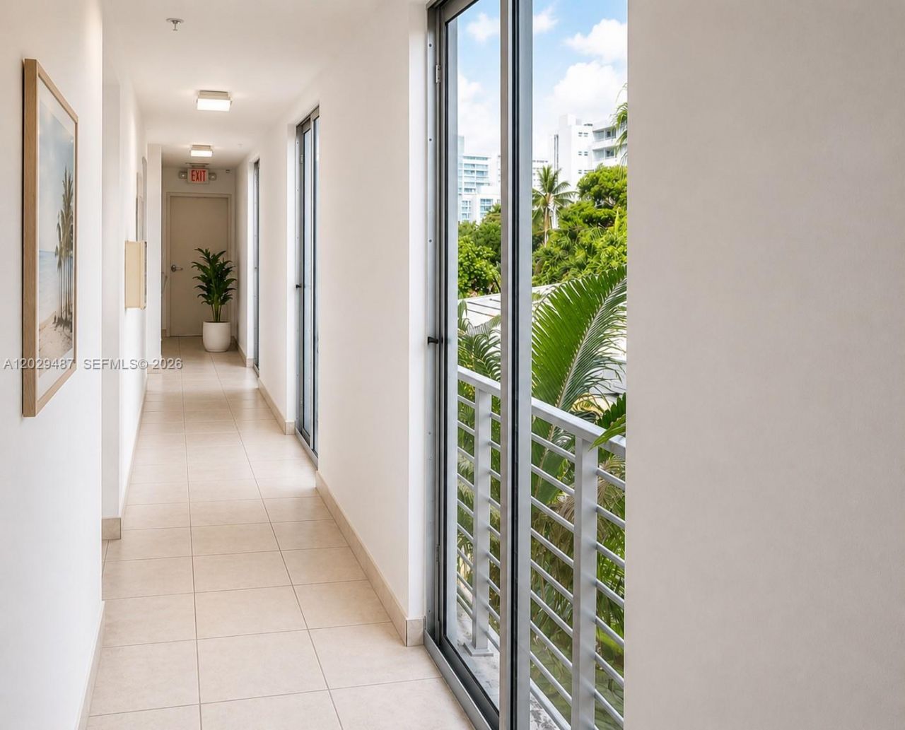 945 Michigan Ave, Unit 5, Miami Beach, FL 33139 Photo