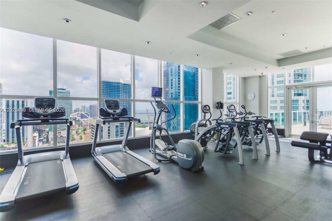 133 NE 2nd Ave , Unit 1905, Miami, FL 33132 Photo