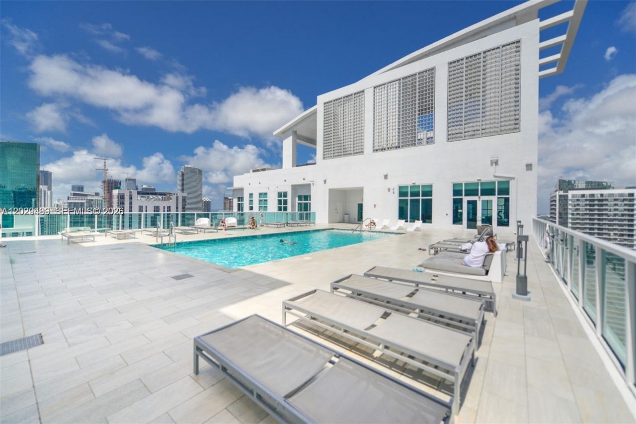 133 NE 2nd Ave , Unit 1905, Miami, FL 33132 Photo