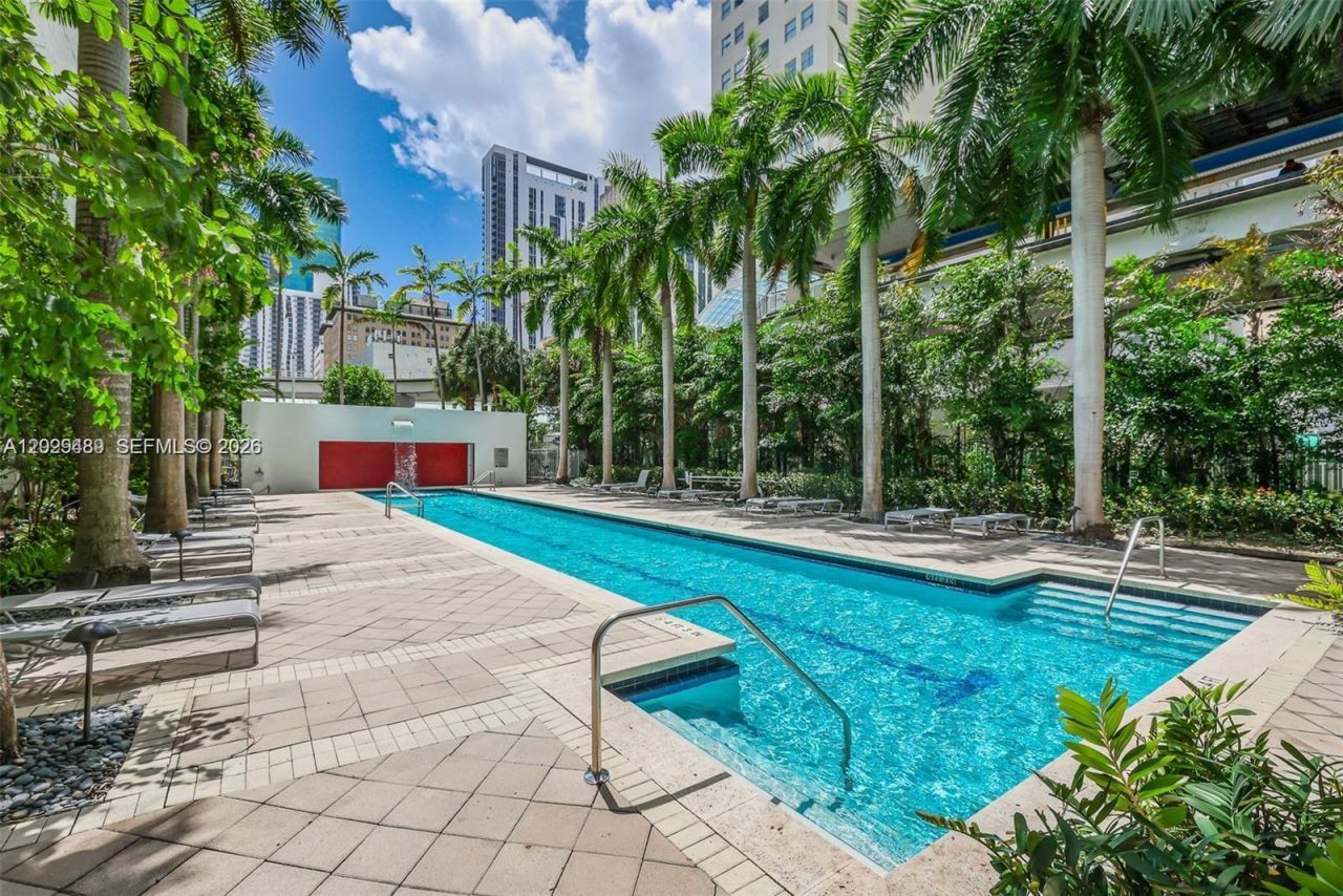 133 NE 2nd Ave , Unit 1905, Miami, FL 33132 Photo