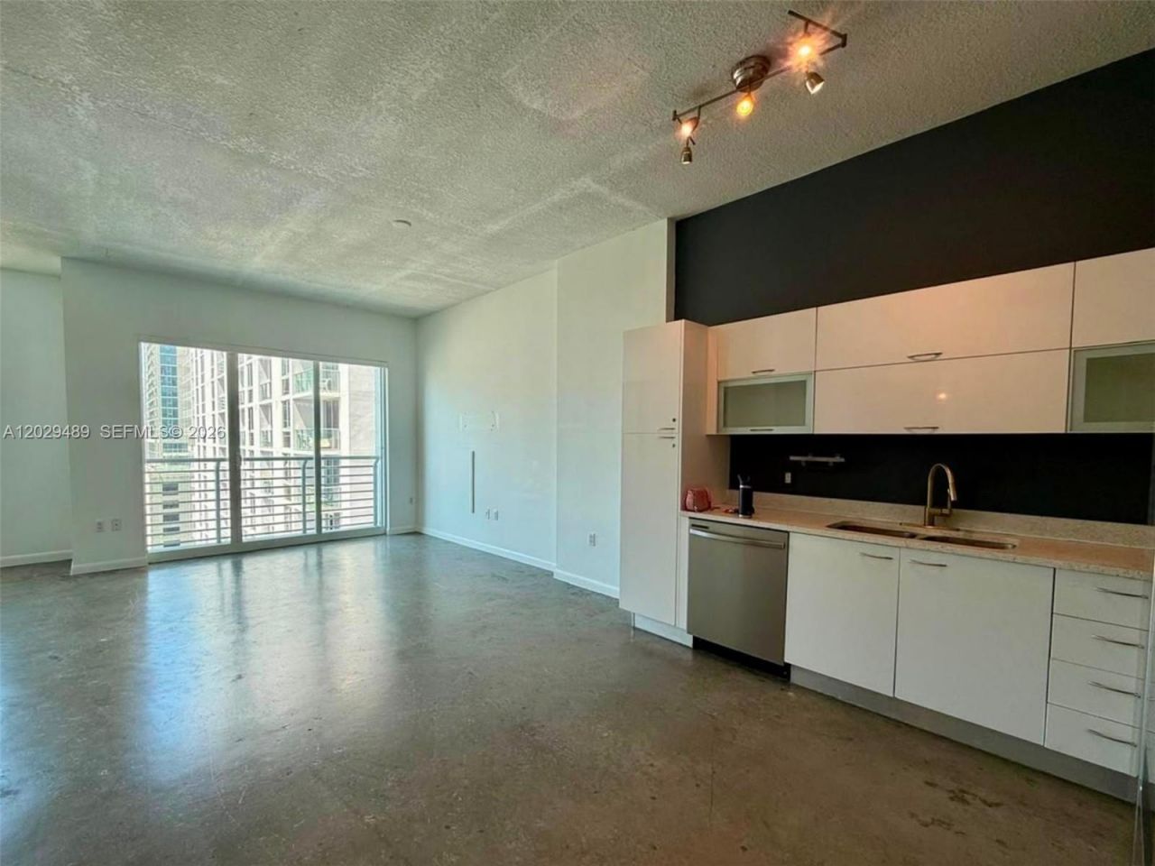 133 NE 2nd Ave , Unit 1905, Miami, FL 33132 Photo