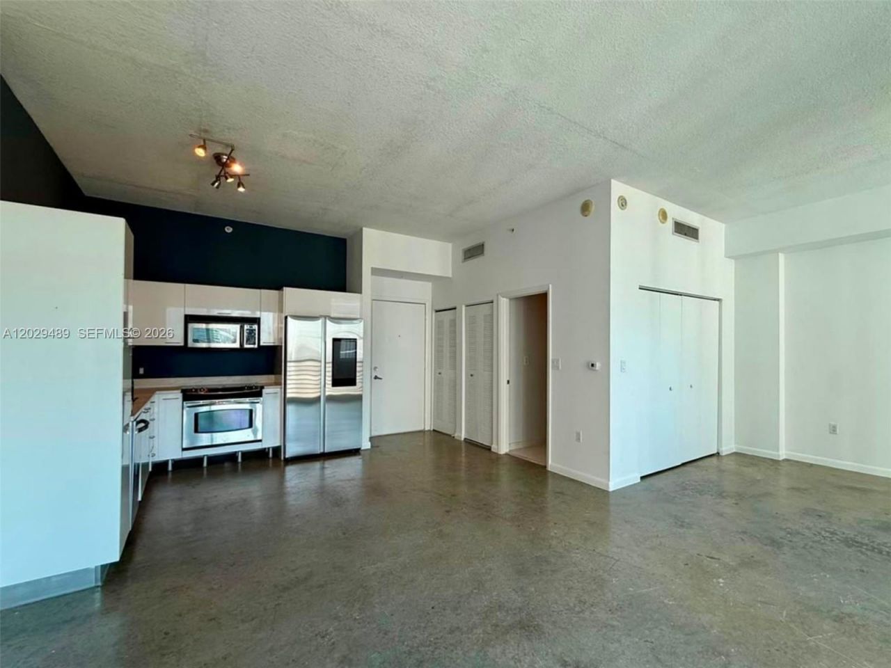133 NE 2nd Ave , Unit 1905, Miami, FL 33132 Photo