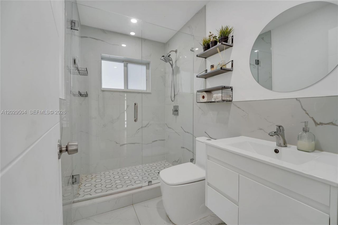 6404 Meade St , Hollywood, FL 33024 Photo