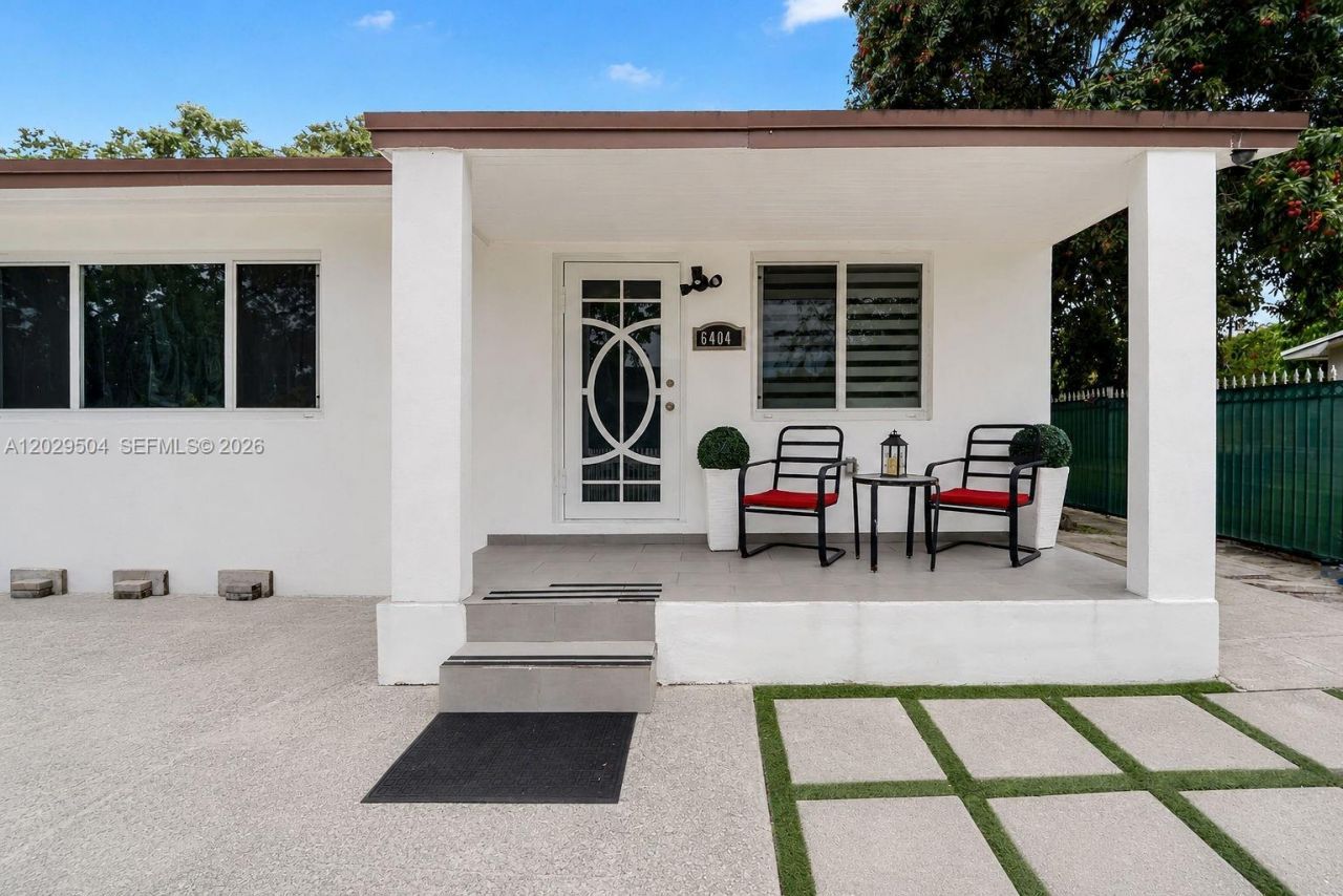 6404 Meade St , Hollywood, FL 33024 Photo