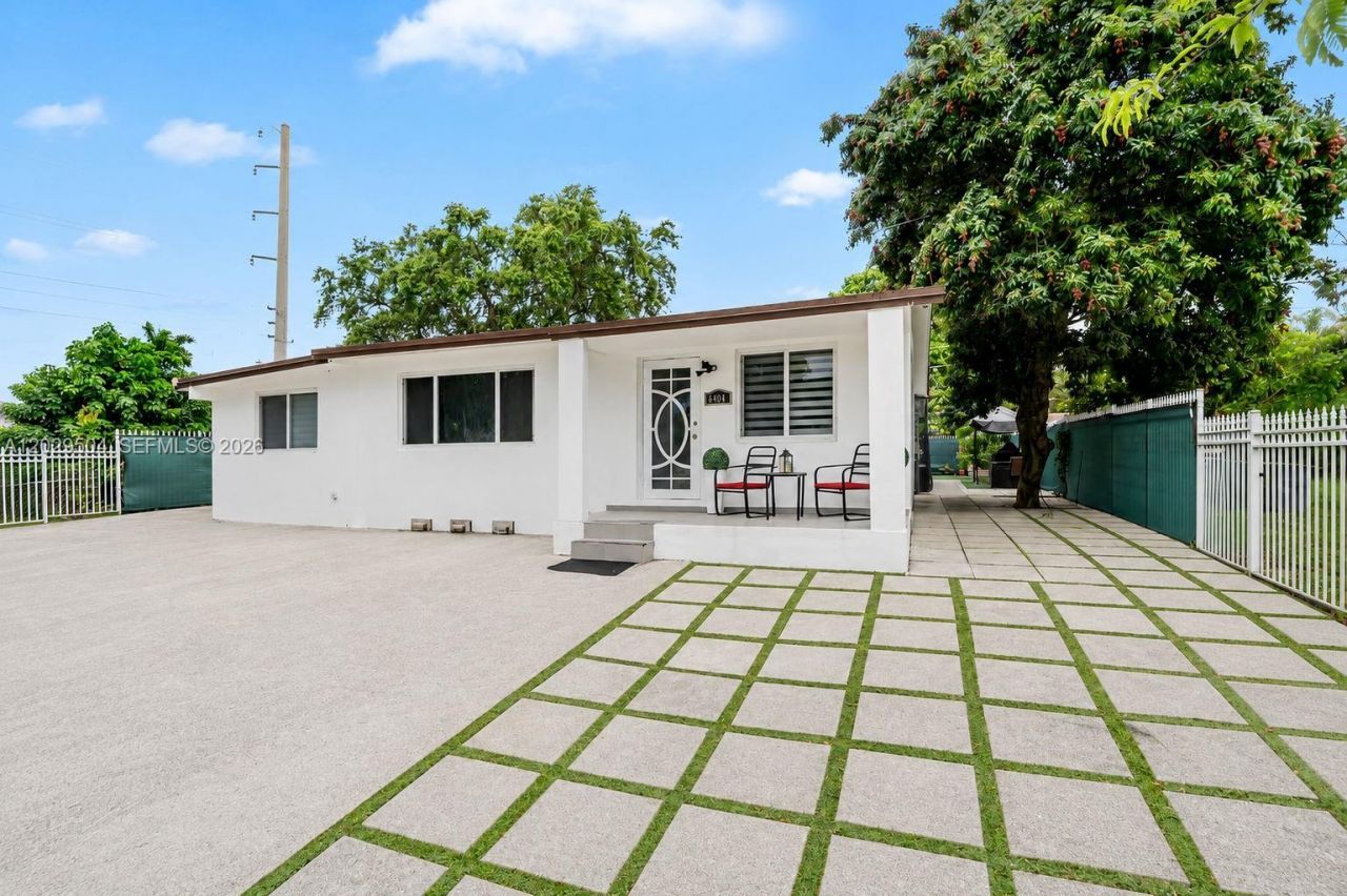 6404 Meade St , Hollywood, FL 33024 Photo