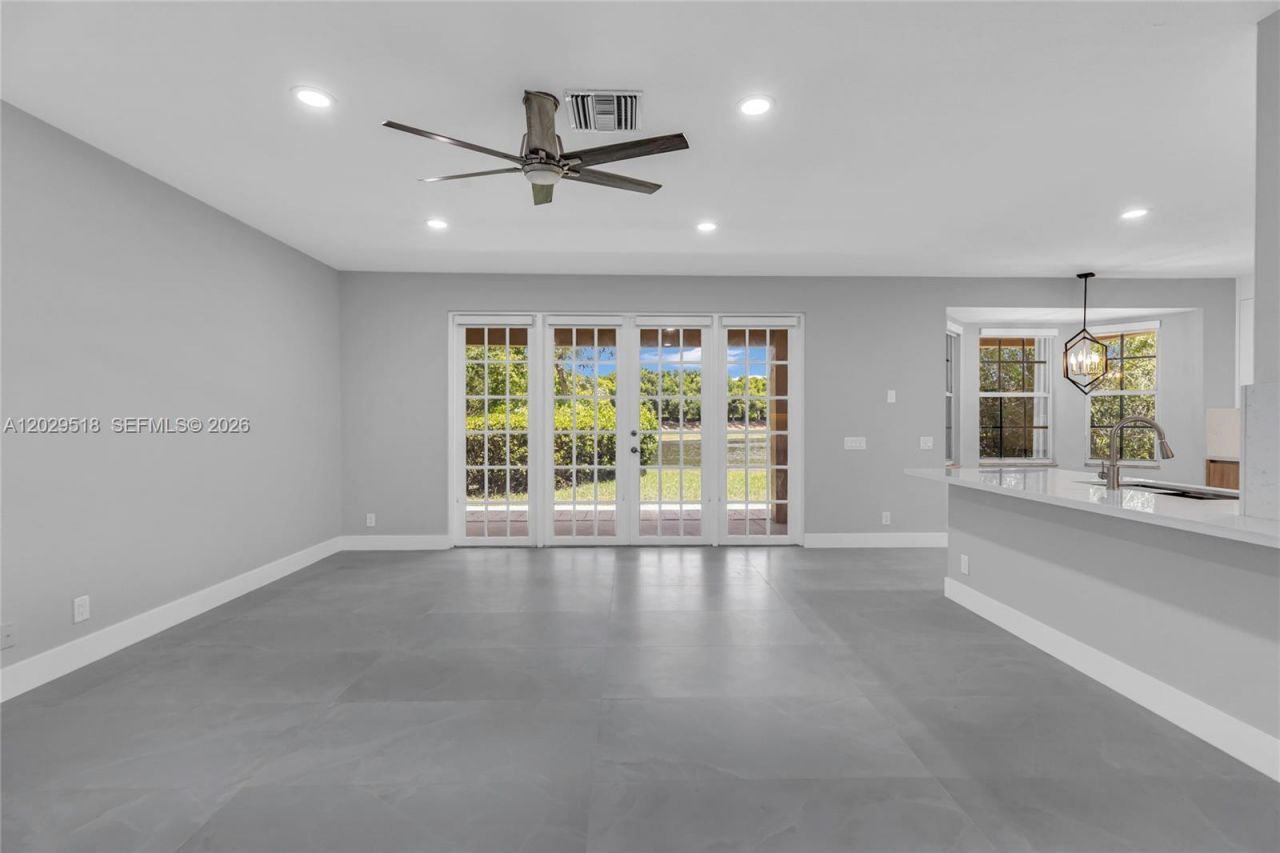 1140 Cedar Falls Dr , Weston, FL 33327 Photo