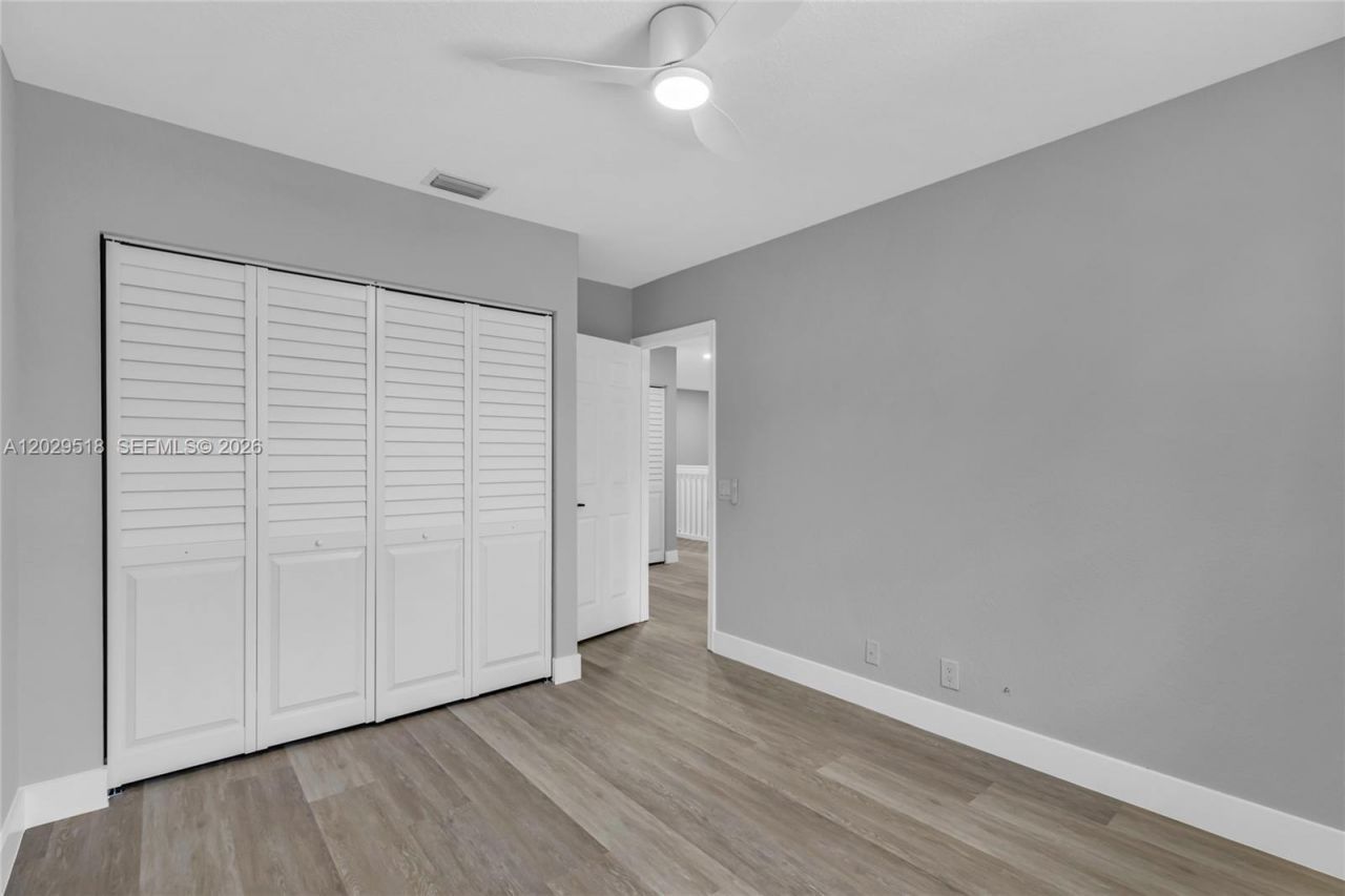 1140 Cedar Falls Dr , Weston, FL 33327 Photo