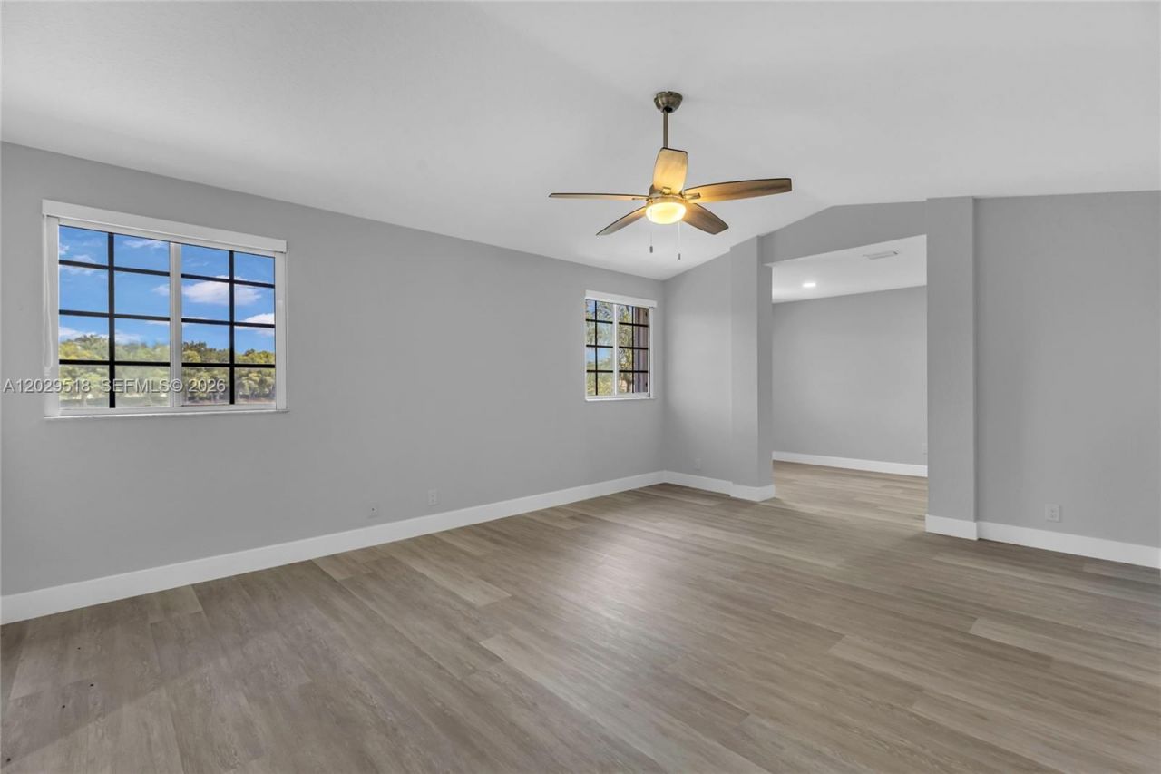 1140 Cedar Falls Dr , Weston, FL 33327 Photo