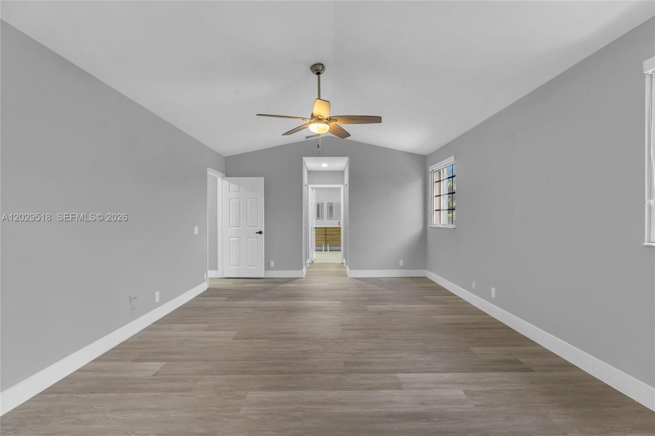 1140 Cedar Falls Dr , Weston, FL 33327 Photo