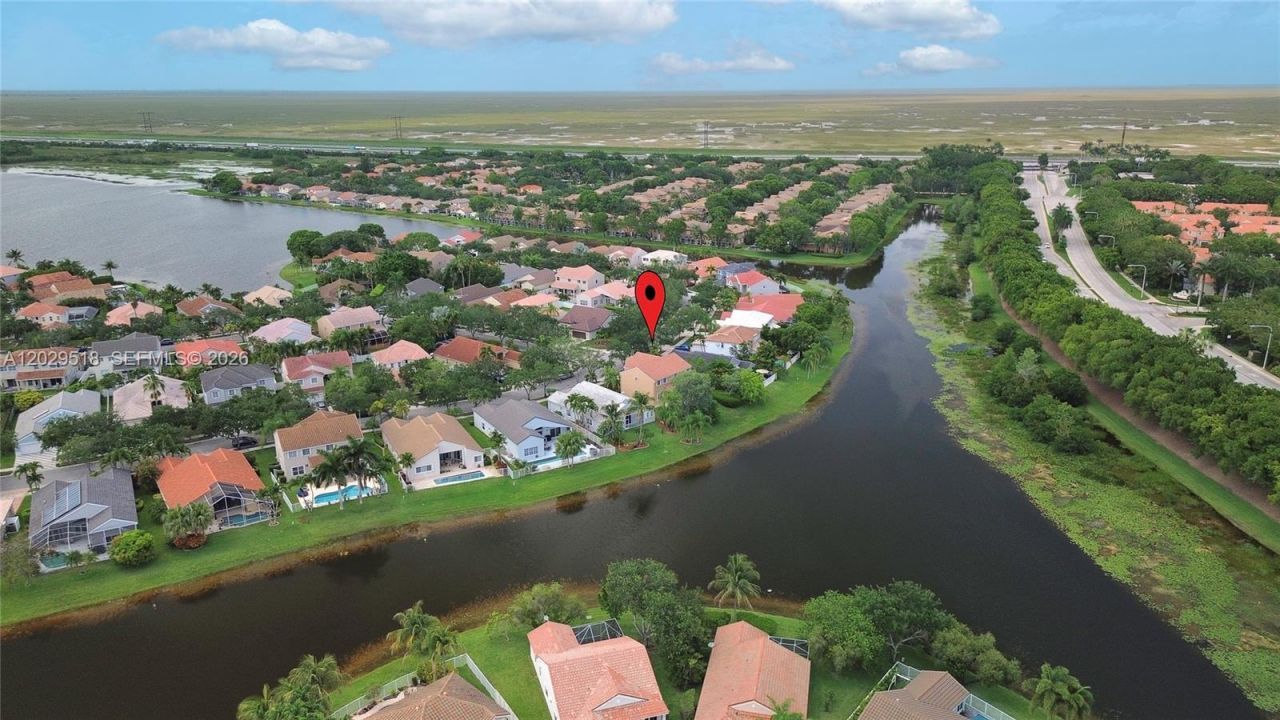 1140 Cedar Falls Dr , Weston, FL 33327 Photo