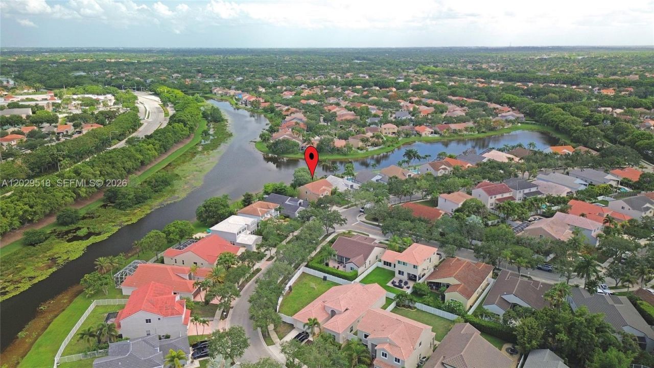 1140 Cedar Falls Dr , Weston, FL 33327 Photo